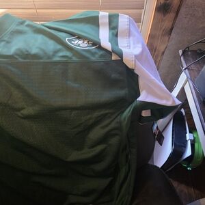 Green and White Blank Jets